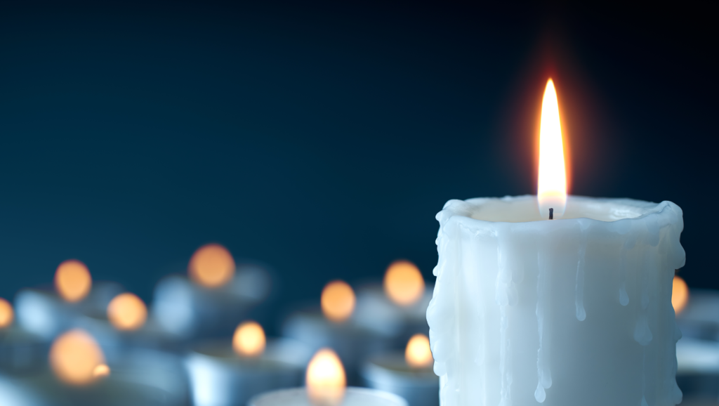 Les bougies dans les rituels, les prières et les différentes religions -  L'AlterBougie